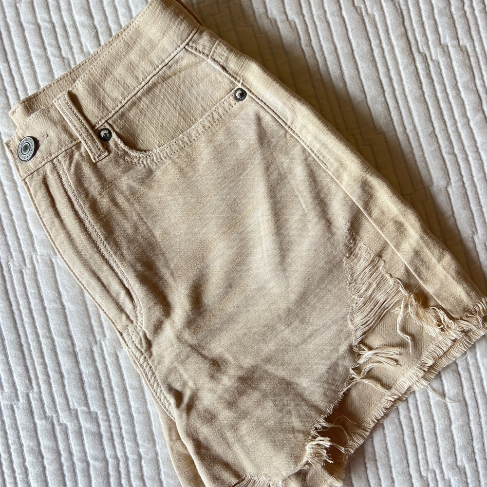 American Eagle Outfitters Tan Distressed Jean Shorts